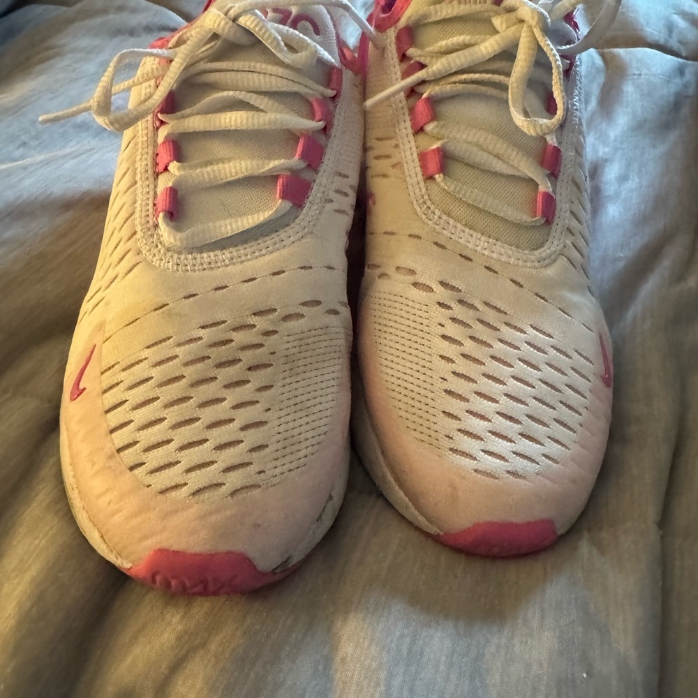 Nike 270 Pink and White Athletic Shoes with Cushioned Sole